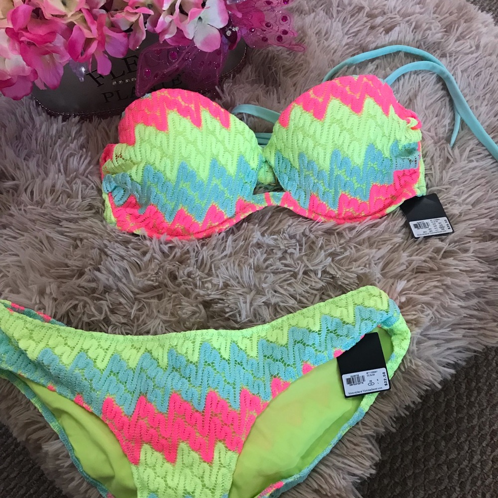 Vs bathing suit